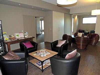 Hotel Logis La Lentillere - Restaurant Cote Parc Lalacelle
